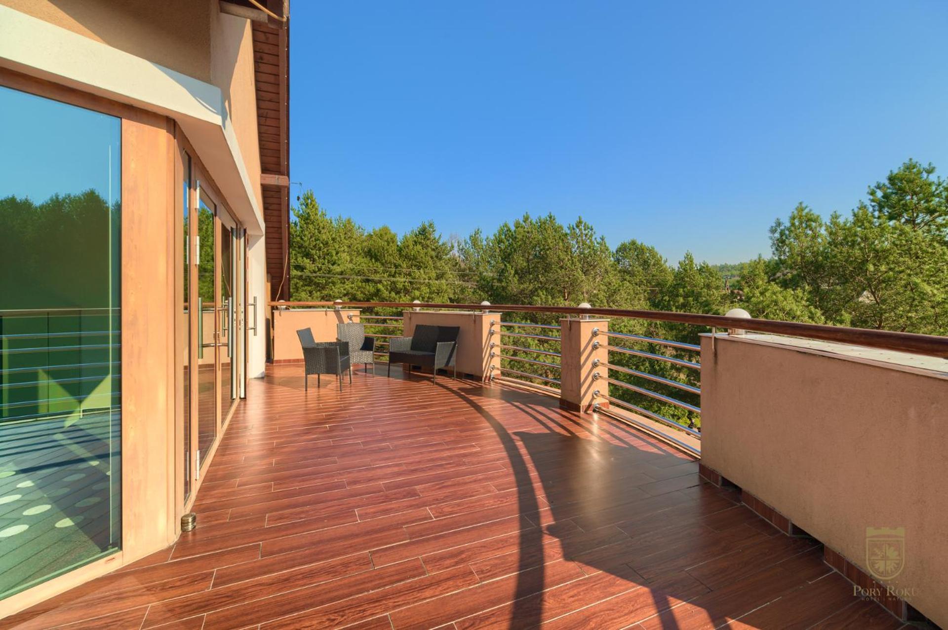 Czysteblota Hotel Pory Roku מראה חיצוני תמונה