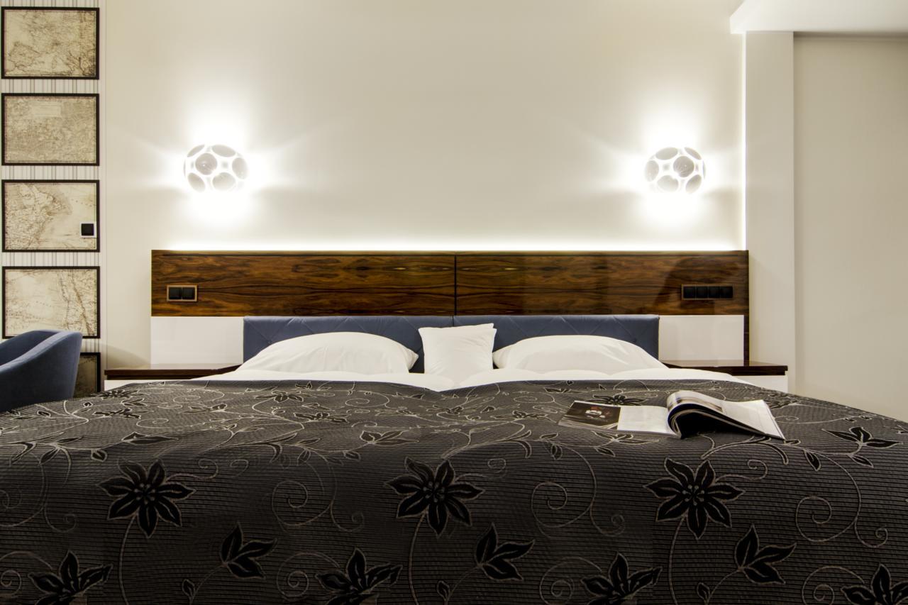Czysteblota Hotel Pory Roku מראה חיצוני תמונה