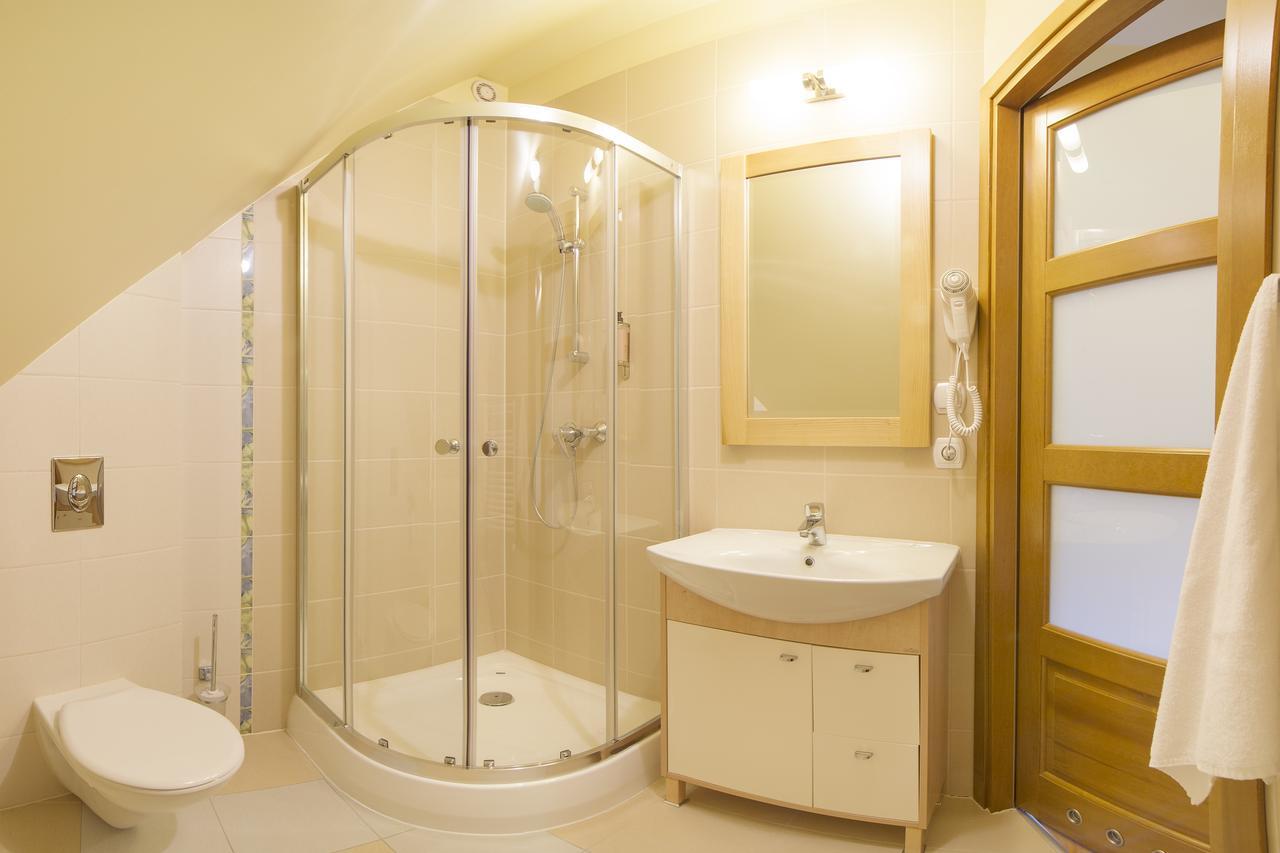 Czysteblota Hotel Pory Roku מראה חיצוני תמונה